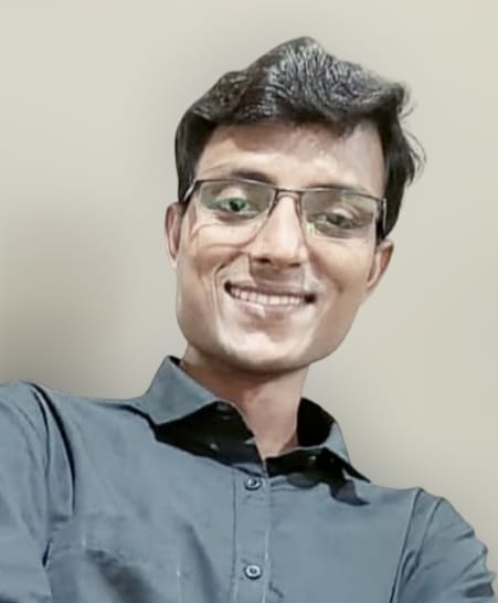 Shri. Ajeet Kumar Tiwari